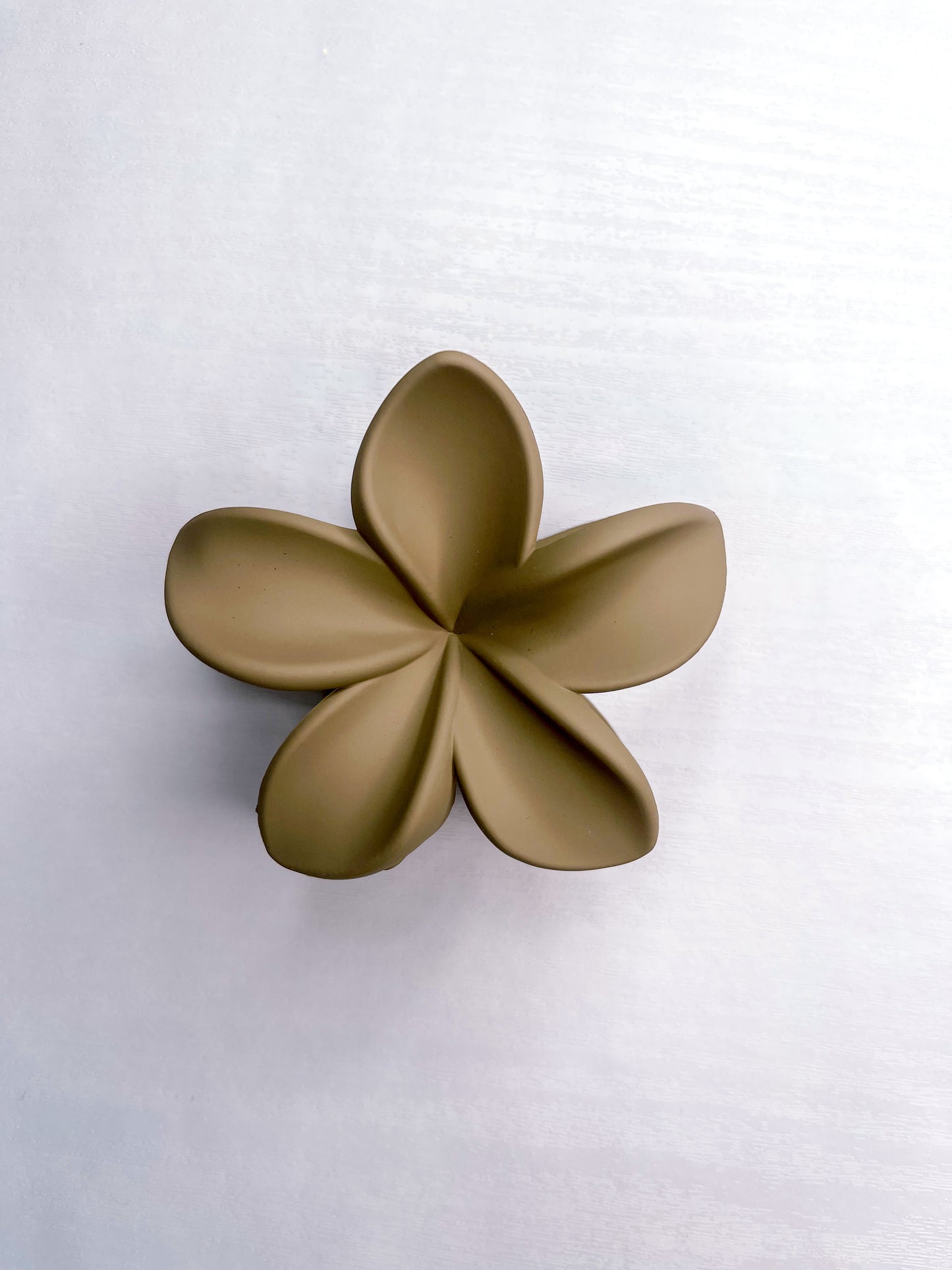 Flower Claw Clip